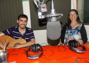 Malva Postiglione y Sebastián Nabón en El Garage de UNI Radio