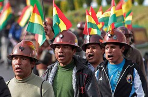 Asesinato de viceministro boliviano intensifica conflicto entre gobierno y mineros bolivianos  
